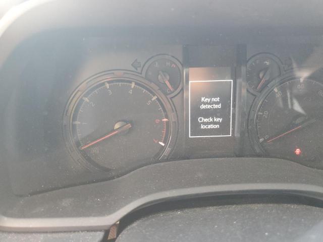 JTEFU5JRXN5256760 - 2022 TOYOTA 4RUNNER SR5 银色 照片 9