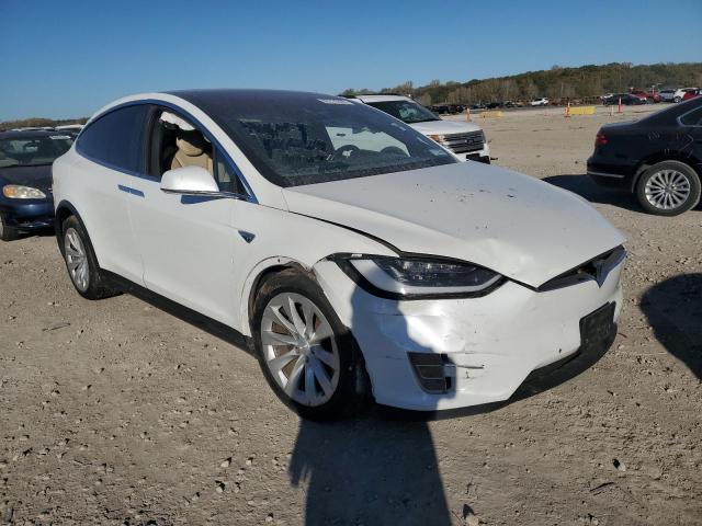 5YJXCAE24GF003453 - 2016 TESLA MODEL X 白色 照片 4