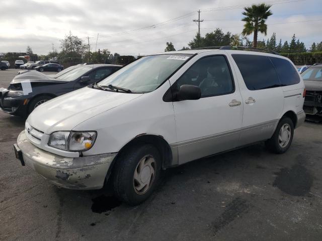 2000 TOYOTA SIENNA LE, 