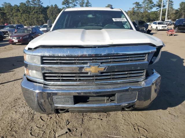 1GC2KUEG4FZ538561 - 2015 CHEVROLET SILVERADO K2500 HEAVY DUTY WHITE photo 5
