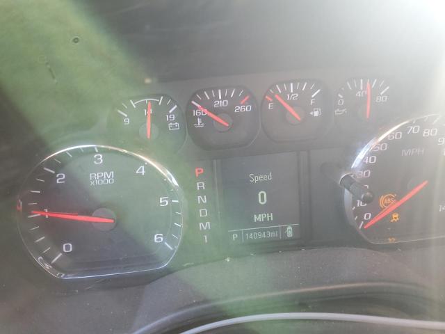 1GC2KUEG4FZ538561 - 2015 CHEVROLET SILVERADO K2500 HEAVY DUTY WHITE photo 9