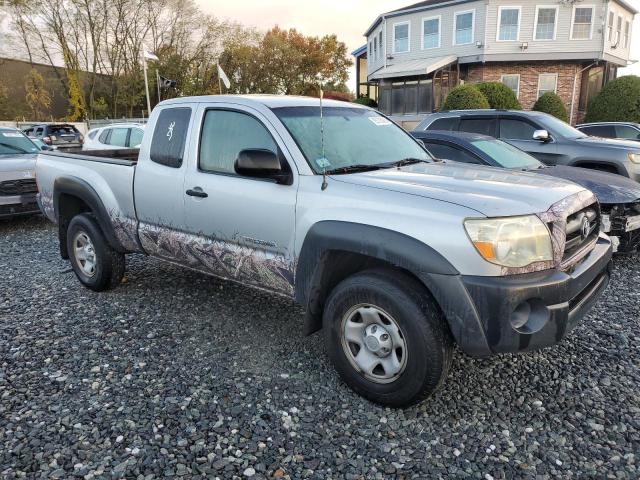 5TEUU42N67Z384561 - 2007 TOYOTA TACOMA ACCESS CAB Argent photo 4
