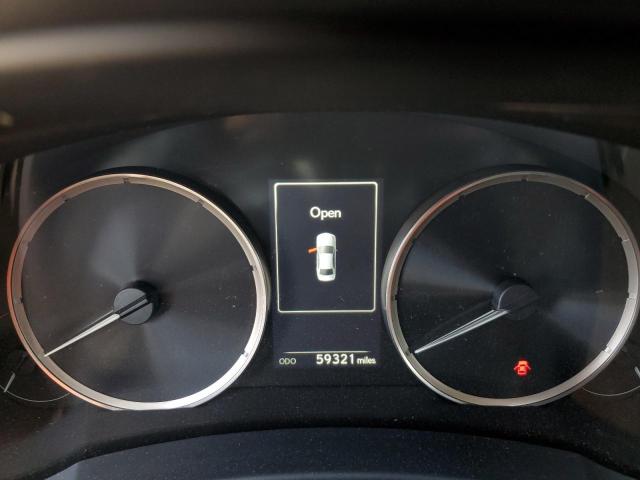 JTHBA1D24K5098042 - 2019 LEXUS IS 300 WHITE photo 9