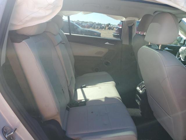 3VV3B7AX8JM192487 - 2018 VOLKSWAGEN TIGUAN SE Weiß Foto 10