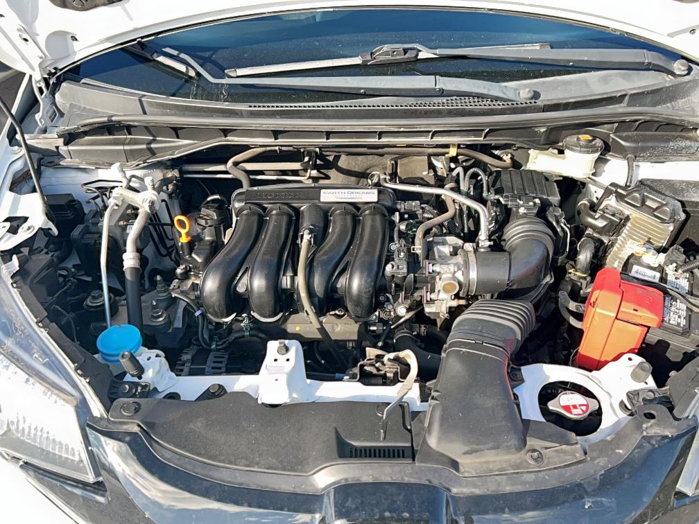 JHMGK5H5XGX018043 - 2016 HONDA FIT LX 白色 照片 7