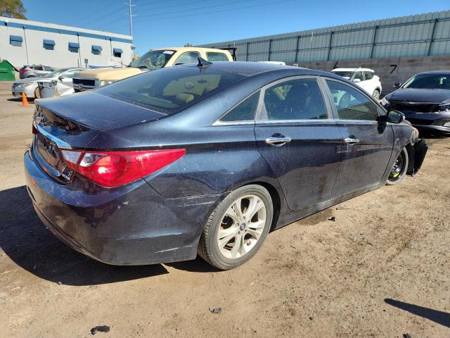 5NPEC4AC7BH063096 - 2011 HYUNDAI SONATA SE BLACK photo 3