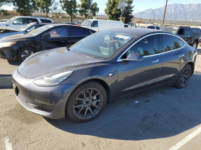 2018 TESLA MODEL 3, 