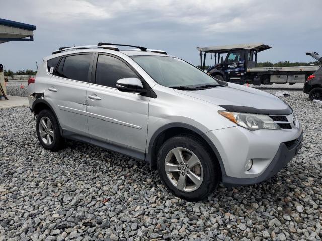 JTMRFREV2FD151051 - 2015 TOYOTA RAV4 XLE ვერცხლისფერი ფოტო 4