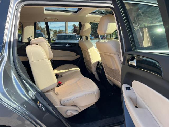 4JGDF6EE8HA851682 - 2017 MERCEDES-BENZ GLS 450 4MATIC GRAY photo 6