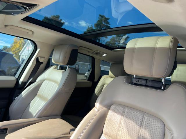 SALWR2RV8JA187079 - 2018 LAND ROVER RANGE ROVE HSE WHITE photo 10