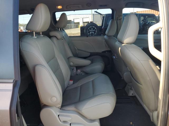 5TDYZ3DC6JS919157 - 2018 TOYOTA SIENNA XLE Brązowy zdjęcie 11