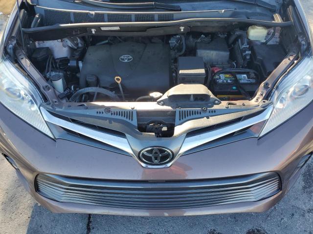 5TDYZ3DC6JS919157 - 2018 TOYOTA SIENNA XLE Brązowy zdjęcie 12