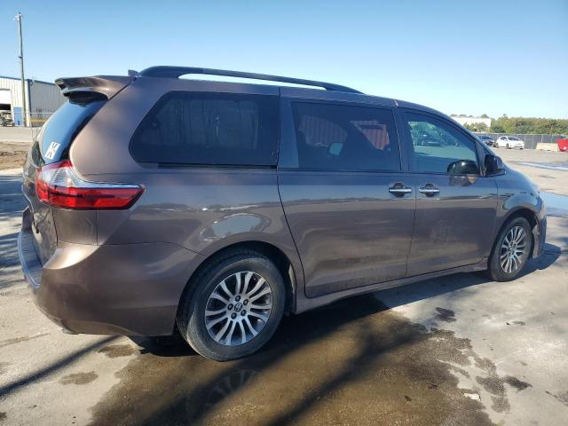 5TDYZ3DC6JS919157 - 2018 TOYOTA SIENNA XLE Brązowy zdjęcie 3