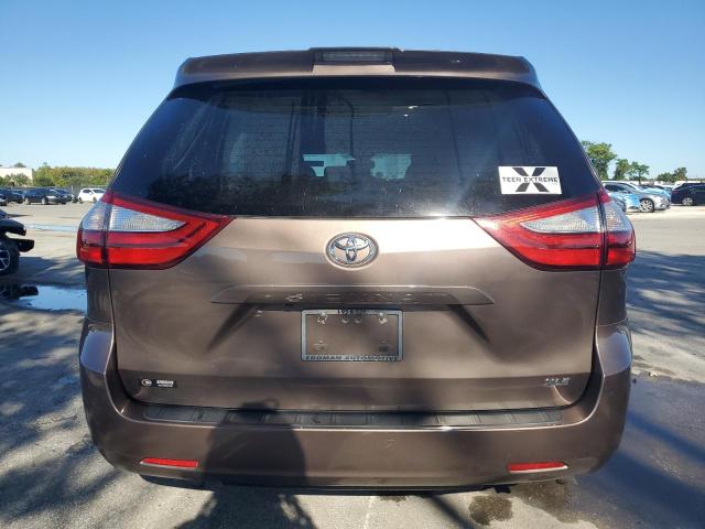 5TDYZ3DC6JS919157 - 2018 TOYOTA SIENNA XLE Brązowy zdjęcie 6