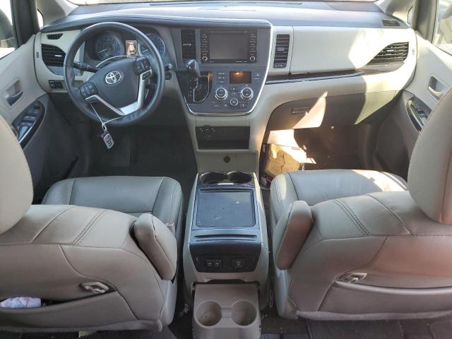 5TDYZ3DC6JS919157 - 2018 TOYOTA SIENNA XLE Brązowy zdjęcie 8