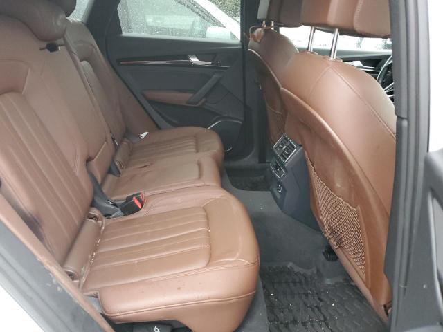 WA1ANAFY6K2049021 - 2019 AUDI Q5 PREMIUM WHITE photo 11