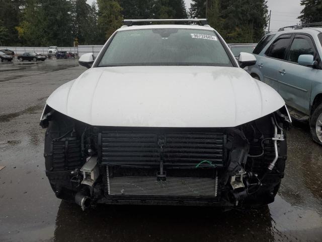 WA1ANAFY6K2049021 - 2019 AUDI Q5 PREMIUM WHITE photo 5