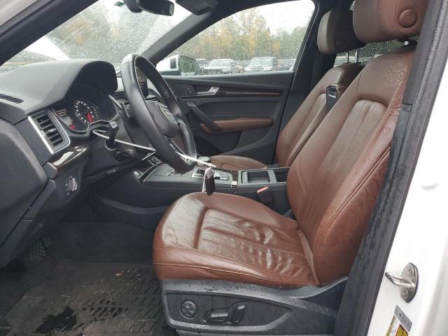 WA1ANAFY6K2049021 - 2019 AUDI Q5 PREMIUM WHITE photo 7