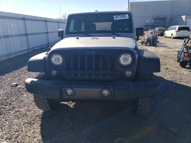 1C4BJWDG4HL664702 - 2017 JEEP WRANGLER U SPORT ვერცხლისფერი ფოტო 5