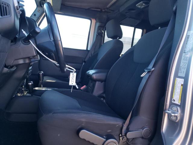 1C4BJWDG4HL664702 - 2017 JEEP WRANGLER U SPORT ვერცხლისფერი ფოტო 7