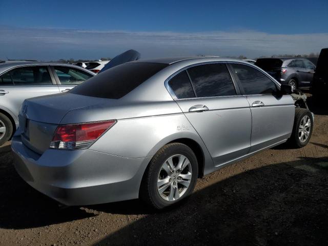 1HGCP2F47AA112354 - 2010 HONDA ACCORD LXP SILVER photo 3