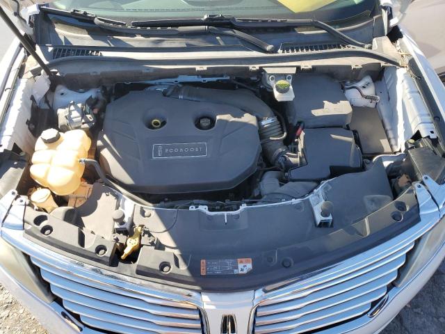 5LMCJ2C95GUJ18931 - 2016 LINCOLN MKC SELECT WHITE photo 20