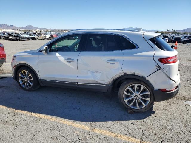 5LMCJ2C95GUJ18931 - 2016 LINCOLN MKC SELECT WHITE photo 4