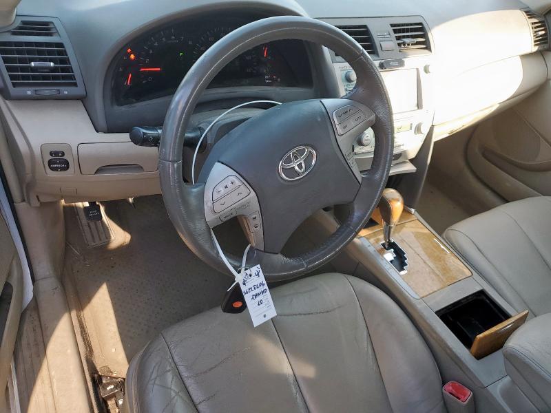 4T1BK46K37U549290 - 2007 TOYOTA CAMRY LE WHITE photo 8