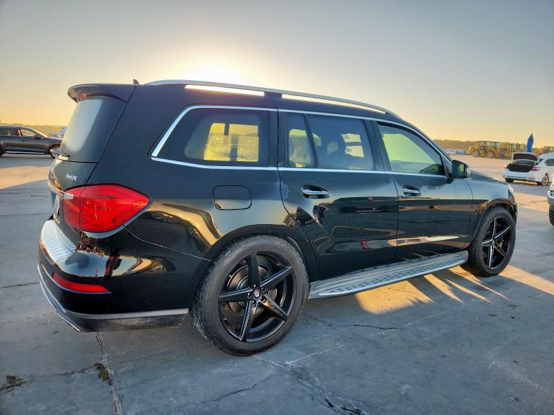 4JGDF7CEXDA206891 - 2013 MERCEDES-BENZ GL 450 4MATIC BLACK photo 3