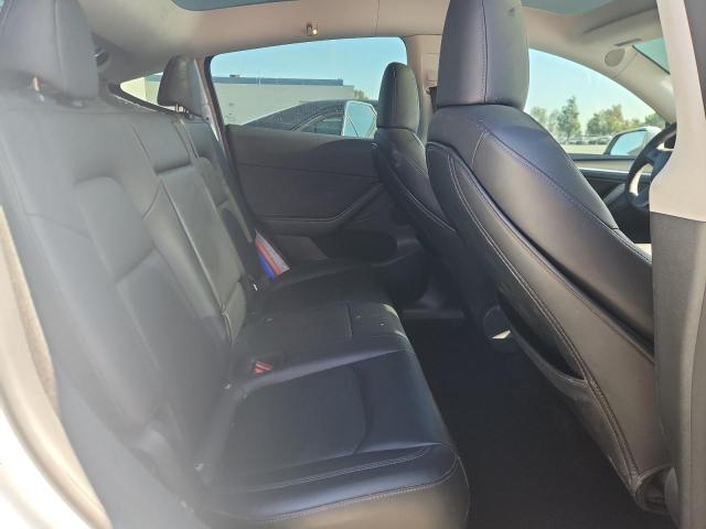 7SAYGDEE1PA065929 - 2023 TESLA MODEL Y أبيض صورة 10