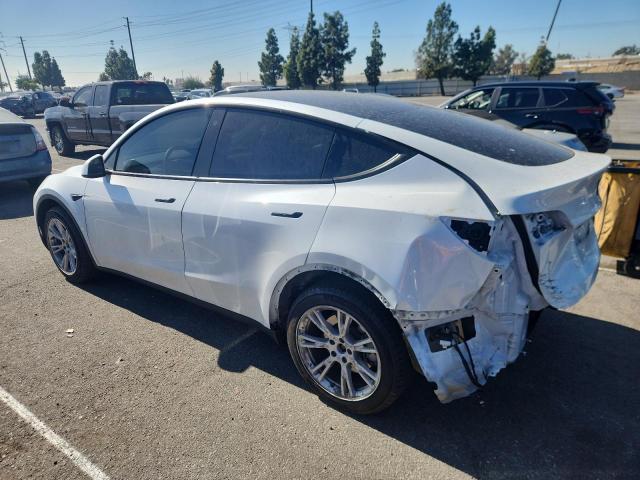 7SAYGDEE1PA065929 - 2023 TESLA MODEL Y أبيض صورة 2