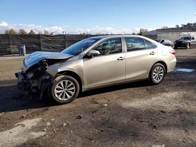 2016 TOYOTA CAMRY LE, 