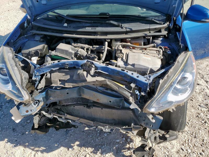 JTDKDTB38F1575522 - 2015 TOYOTA PRIUS C BLUE photo 12