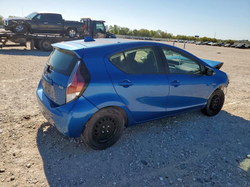 JTDKDTB38F1575522 - 2015 TOYOTA PRIUS C BLUE photo 3