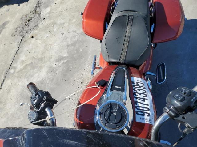 1HD1KB715RB625504 - 2024 HARLEY-DAVIDSON FLHX ORANGE photo 5