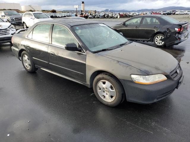 1HGCG16552A053695 - 2002 HONDA ACCORD EX BLACK photo 4