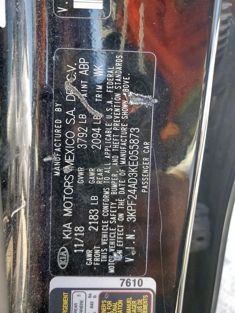 3KPF24AD3KE055873 - 2019 KIA FORTE FE BLACK photo 12