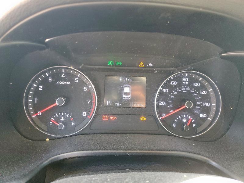 3KPF24AD3KE055873 - 2019 KIA FORTE FE BLACK photo 9