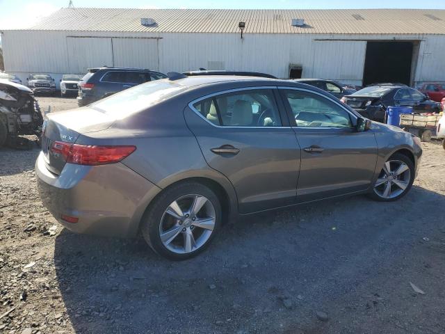 19VDE1F76DE012365 - 2013 ACURA ILX 20 TECH GRAY photo 3