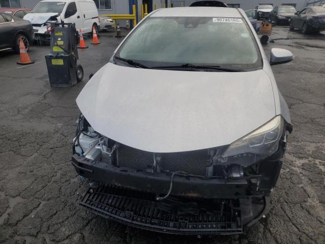 2T1BURHE5HC894029 - 2017 TOYOTA COROLLA L 银色 照片 5