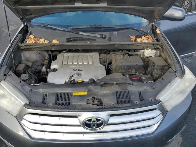 5TDBK3EH5CS126567 - 2012 TOYOTA HIGHLANDER BASE Grau Foto 12