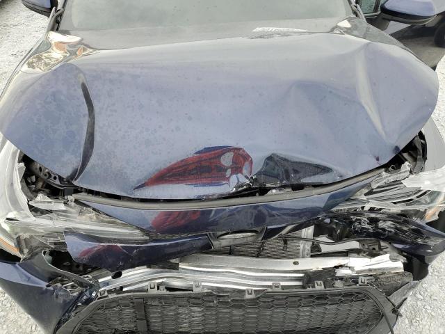 5YFEPMAE1NP381633 - 2022 TOYOTA COROLLA LE BLUE photo 11