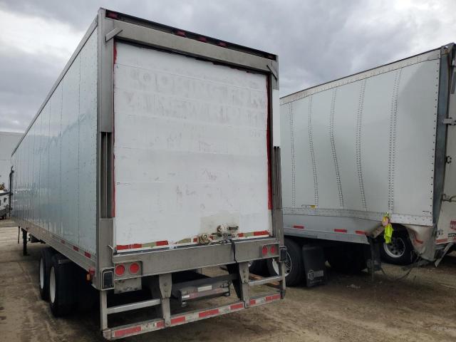 1UYVS24827U014935 - 2007 UTILITY VS2RA 白色 照片 3