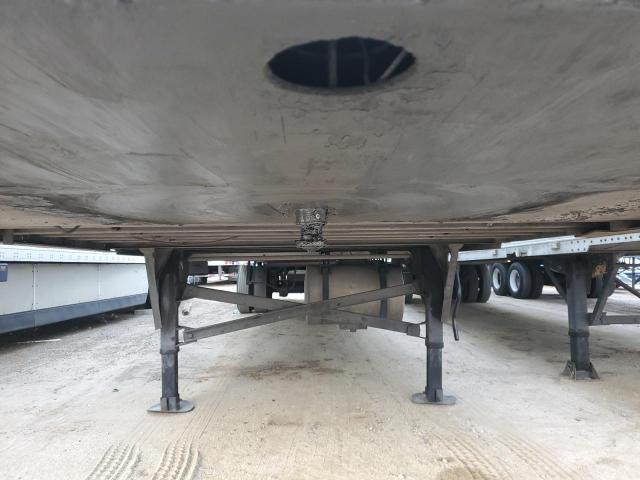 1UYVS24827U014935 - 2007 UTILITY VS2RA 白色 照片 5