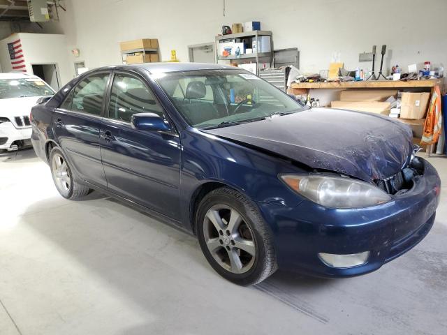 4T1BA30K26U510498 - 2006 TOYOTA CAMRY SE BLUE photo 4