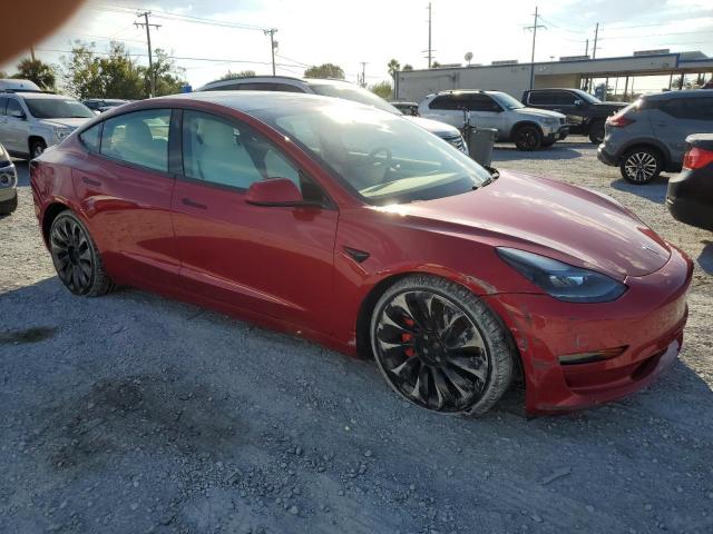 5YJ3E1EC5NF327462 - 2022 TESLA MODEL 3 勃艮第红 照片 4