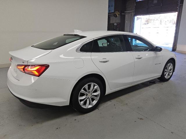 1G1ZD5ST4NF177373 - 2022 CHEVROLET MALIBU LT WHITE photo 3