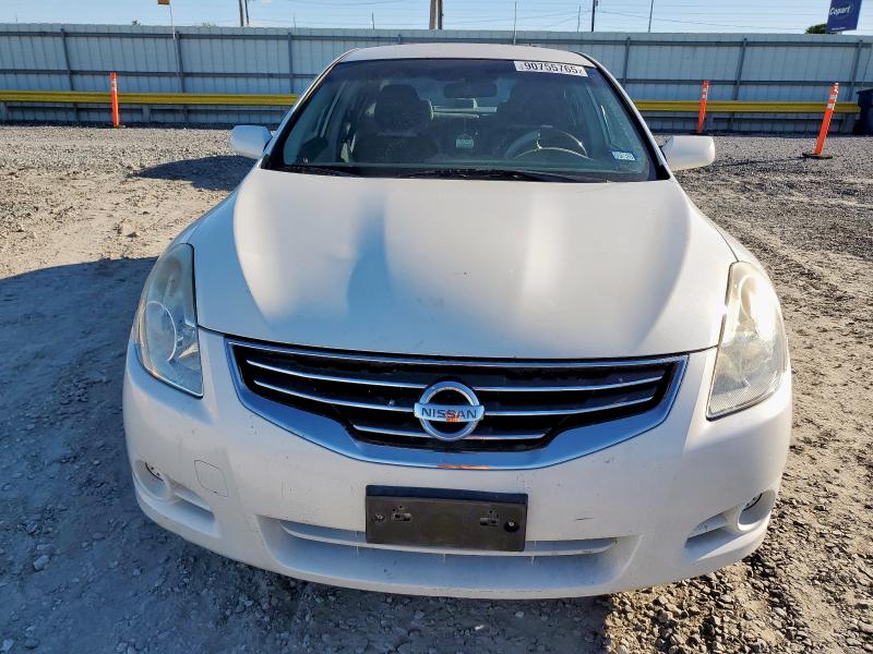 1N4AL2AP8AN435488 - 2010 NISSAN ALTIMA BASE WHITE photo 5