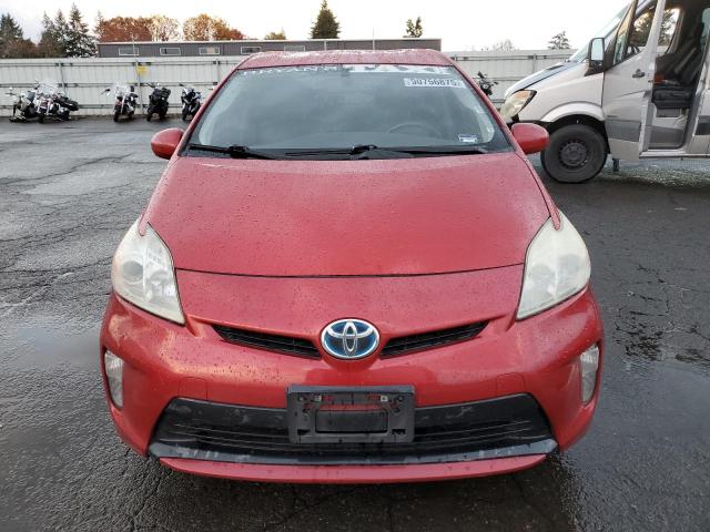 JTDKN3DU1D5681481 - 2013 TOYOTA PRIUS წითელი ფოტო 5