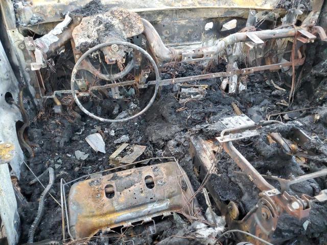 1GCRCREH3GZ102853 - 2016 CHEVROLET SILVERADO C1500 LT Графитовый фото 8